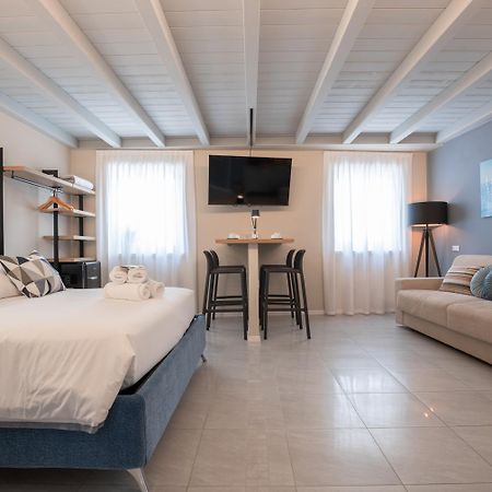 Es Rooms And Apartments Torbole Sul Garda Luaran gambar